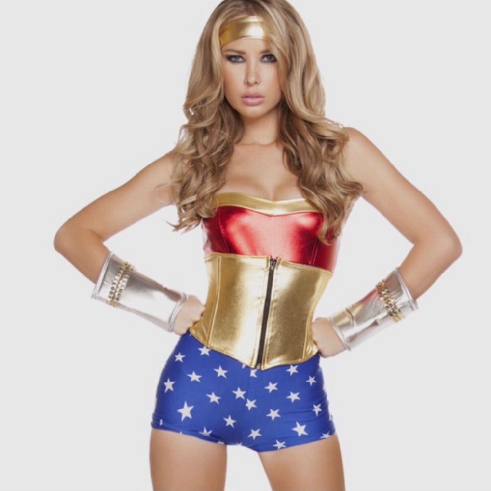 Yandy Wonder Woman costume size small-medium